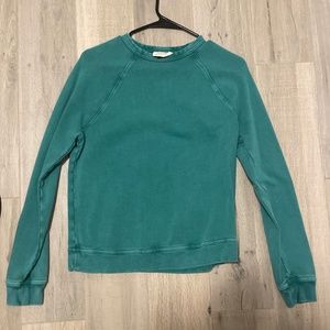 Green long sleeve shirt